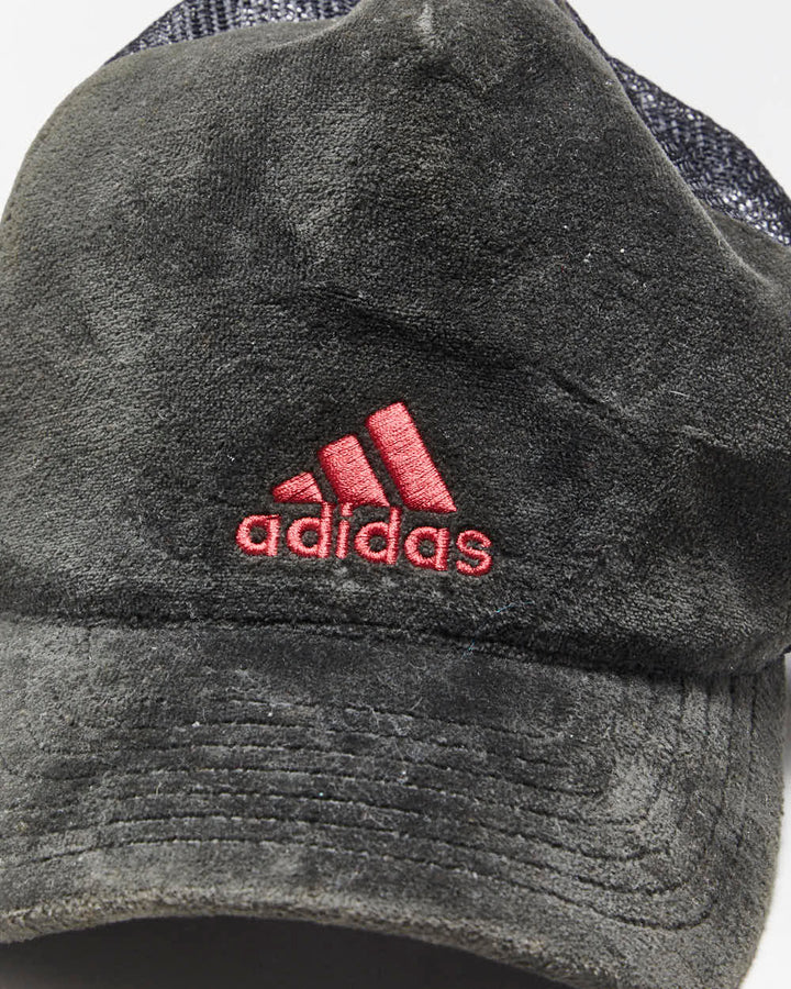 Vintage 2000's Adidas Small Logo Trucker Cap - OS