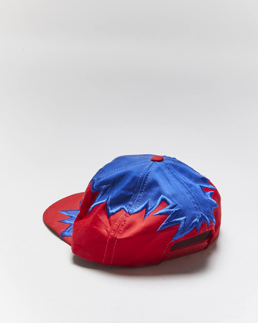 Vintage Bayern Munich FC Embroidered Logo Snapback Cap - OS