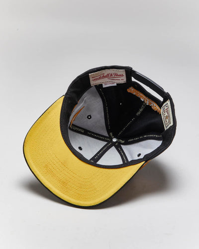 Vintage Mitchell & Ness Golden State Warriors NBA Embroidered Snapback Cap - OS