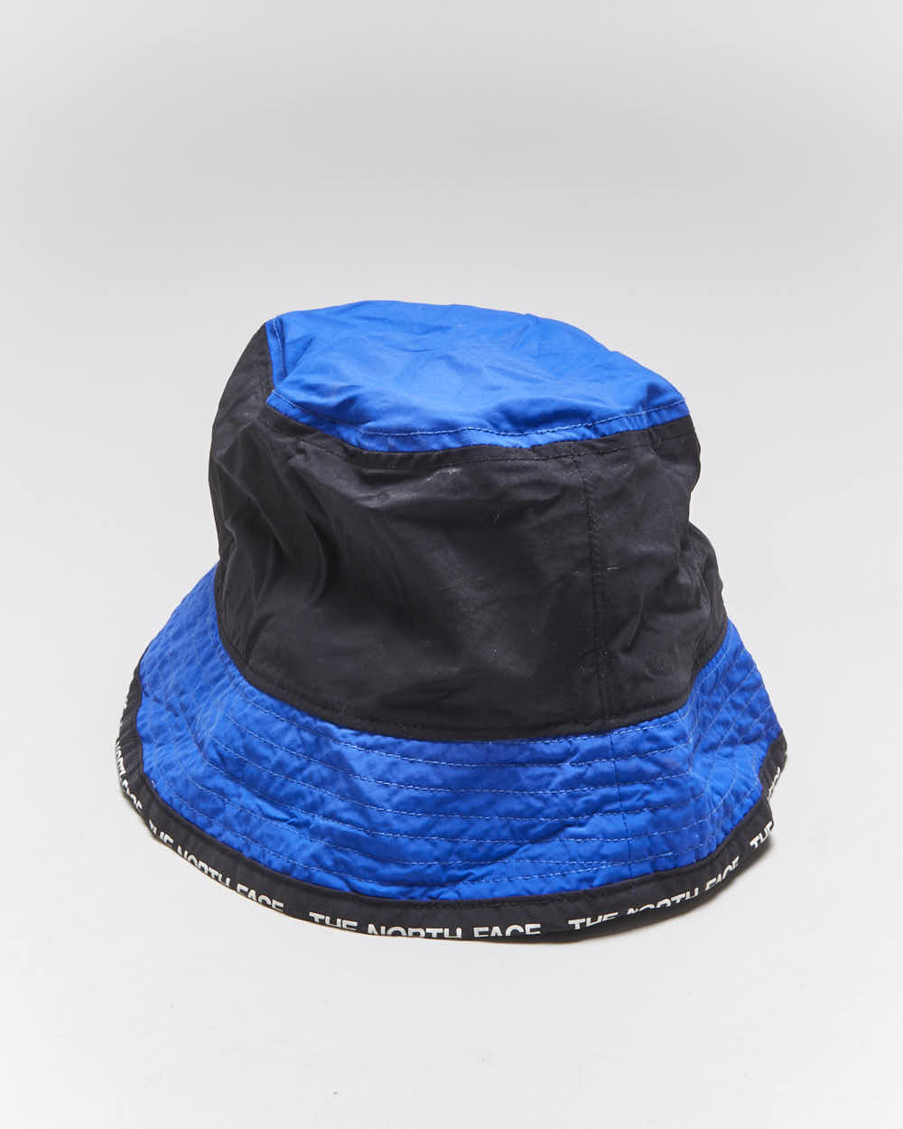 Vintage The North Face Small Embroidered Logo Bucket Hat - L/XL