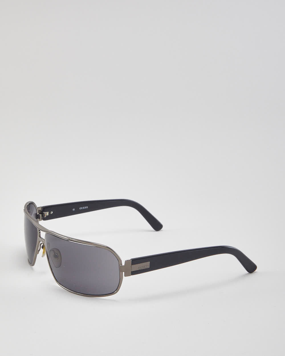 Y2k 00s Guess Sunglasses
