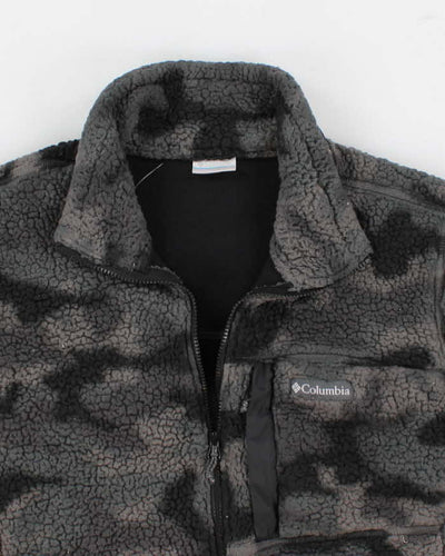 Mens Camouflage Columbia Zip Up Fleece - L