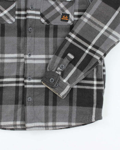 Realtree Checked Flannel Fleece - L