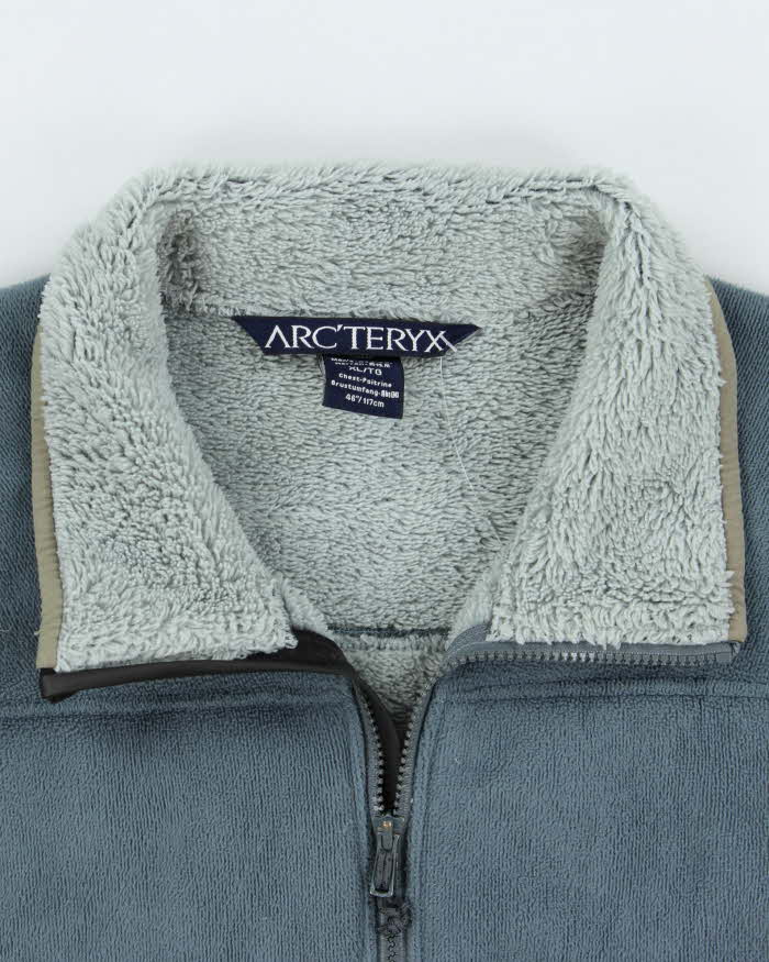 Vintage 2002 Arc'teryx Maverick SV Polartec Deep Pile Sherpa Lined Full-Zip Fleece - XL