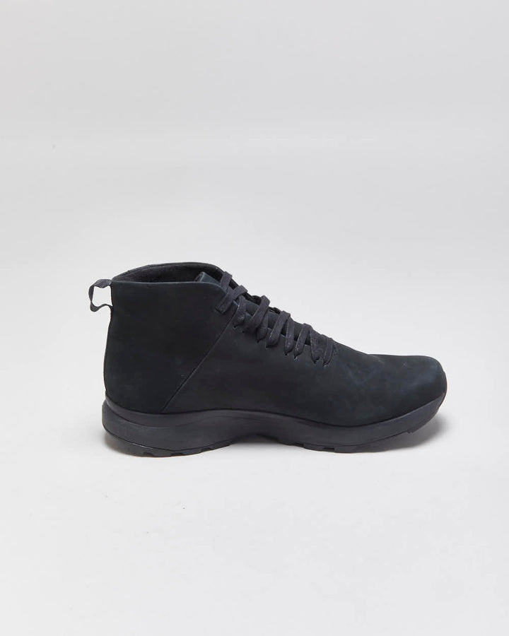 2023 Arc'teryx Nubuck Suede Gore-Tex Vibram Hiking Boots - UK8.5