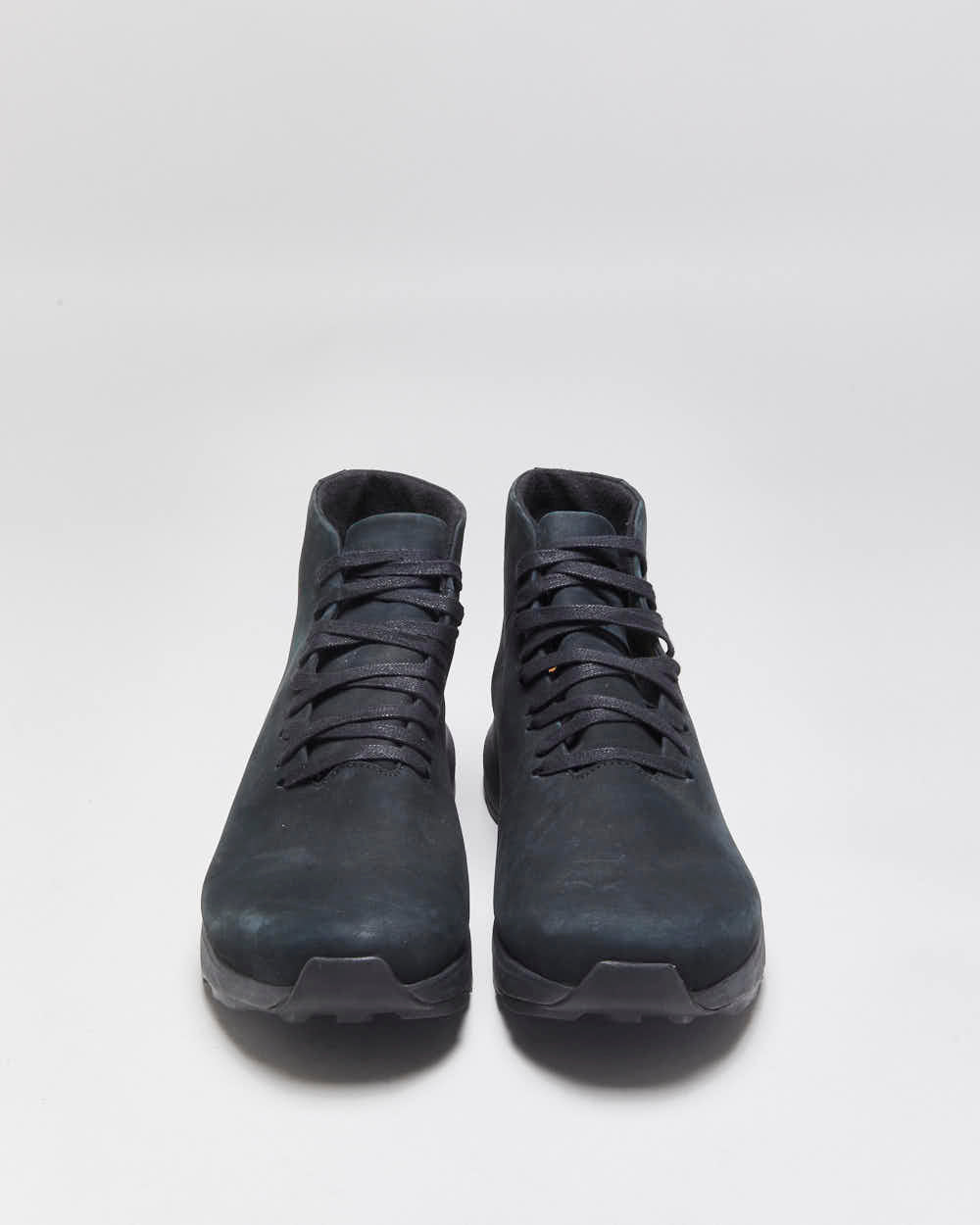 2023 Arc'teryx Nubuck Suede Gore-Tex Vibram Hiking Boots - UK8.5