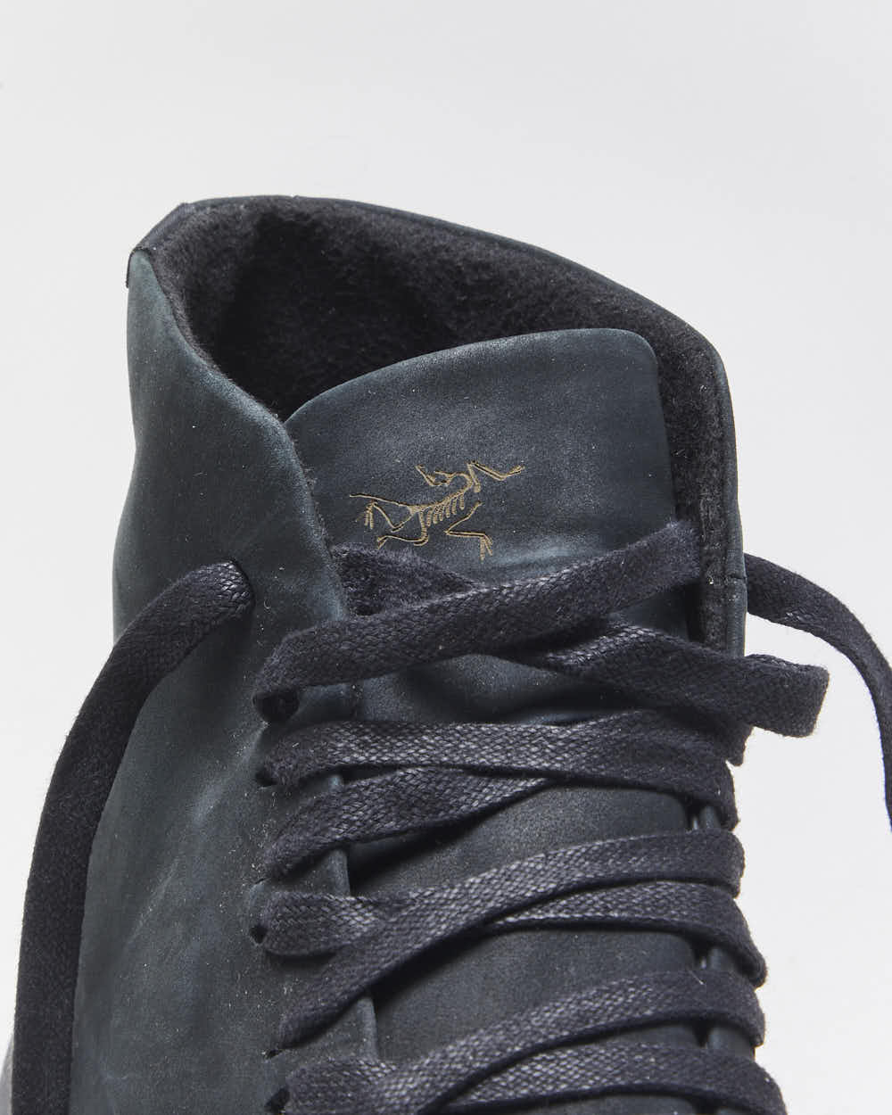 2023 Arc'teryx Nubuck Suede Gore-Tex Vibram Hiking Boots - UK8.5