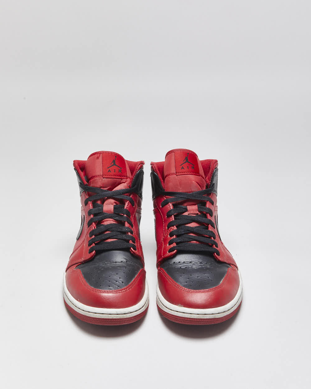 2022 Nike Air Jordan 1 Mid Reverse Bred Gym Red / Black Trainers - UK9.5