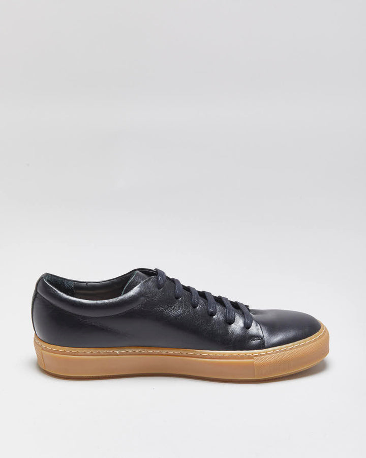 DS SS2016 Acne Studios 'Adrian' Black/Gum Calfskin Leather Low Trainers - UK7.5