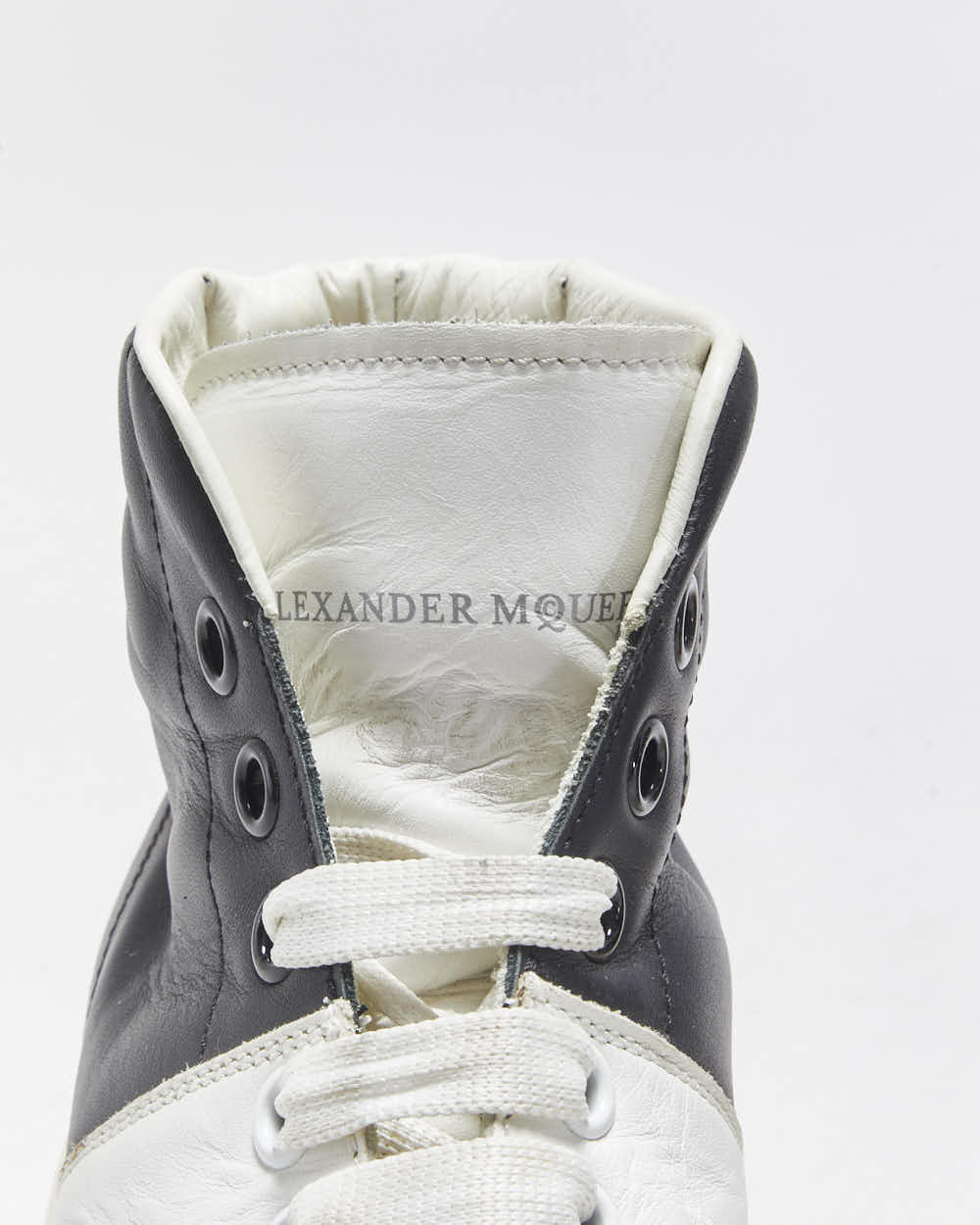 2021 Alexander Mcqueen Calfskin Leather Colourblock Exaggerated Sole High Top Trainers - UK7