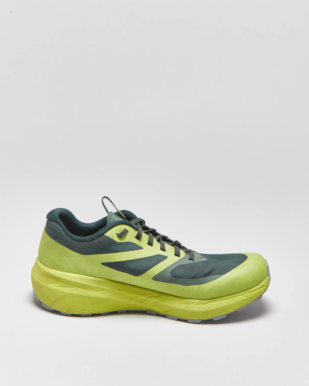2022 Arc'teryx Novan LD3 Volt/Forest Green Vibram Trail Running Trainers - UK9
