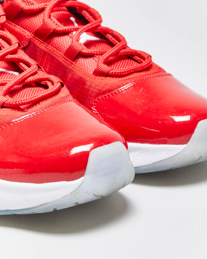 2021 Nike Air Jordan 11 CMFT Low 'University Red' Trainers - UK9