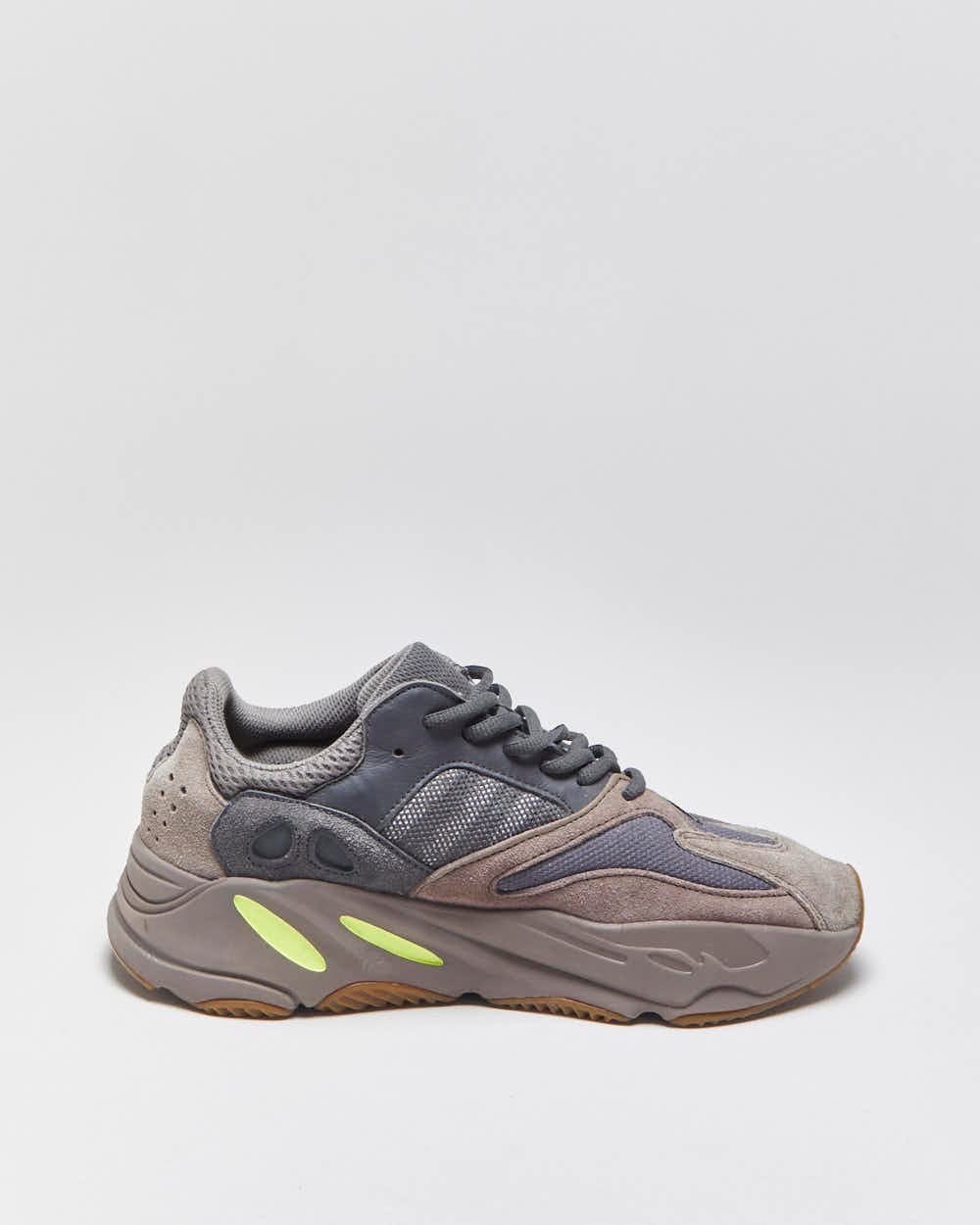 2018 Adidas Yeezy Boost 700 V1 Mauve Trainers - UK8