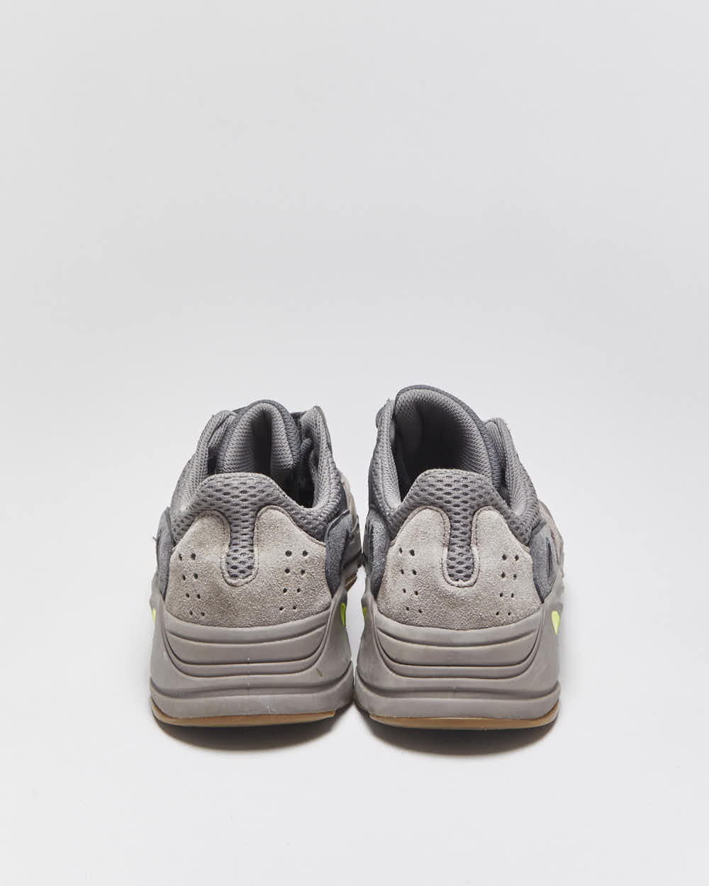 2018 Adidas Yeezy Boost 700 V1 Mauve Trainers - UK8
