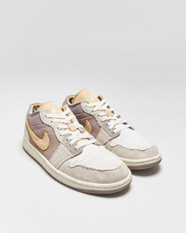 2022 Nike Air Jordan 1 Low SE Craft 'Inside Out Taupe Haze' Trainers - UK7
