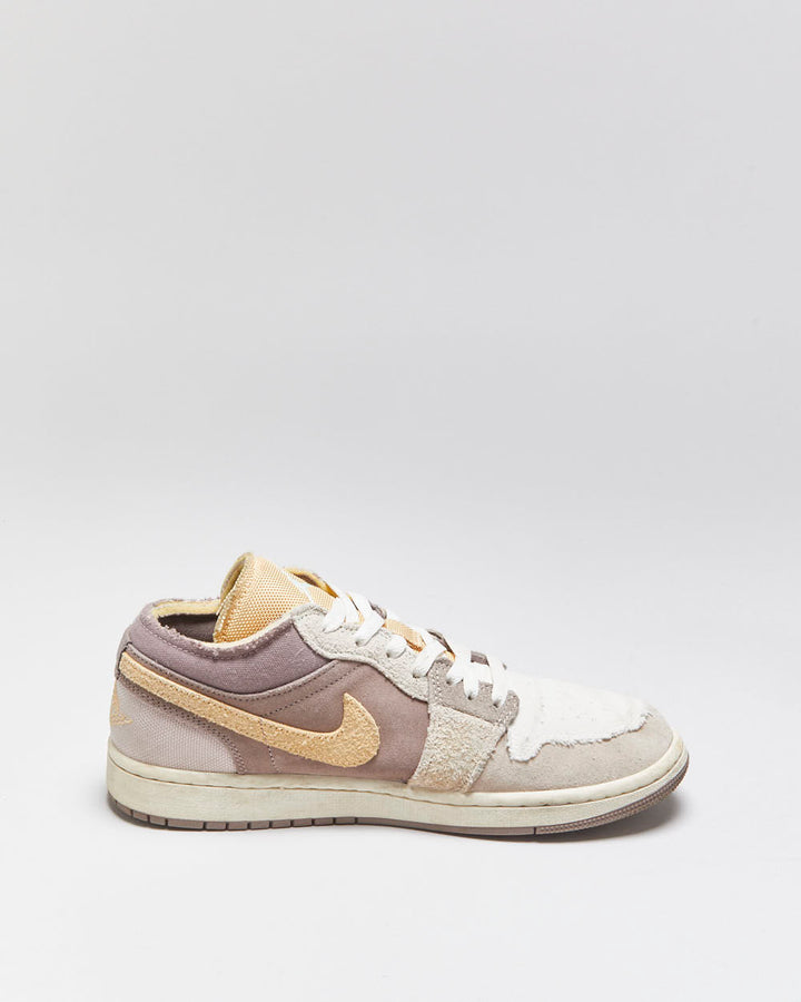 2022 Nike Air Jordan 1 Low SE Craft 'Inside Out Taupe Haze' Trainers - UK7