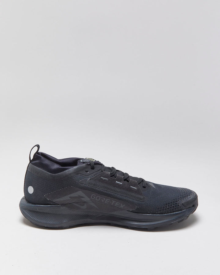 DSWT 2024 Nike Air Pegasus Trail 5 Gore-Tex Triple Black Trainers - UK11