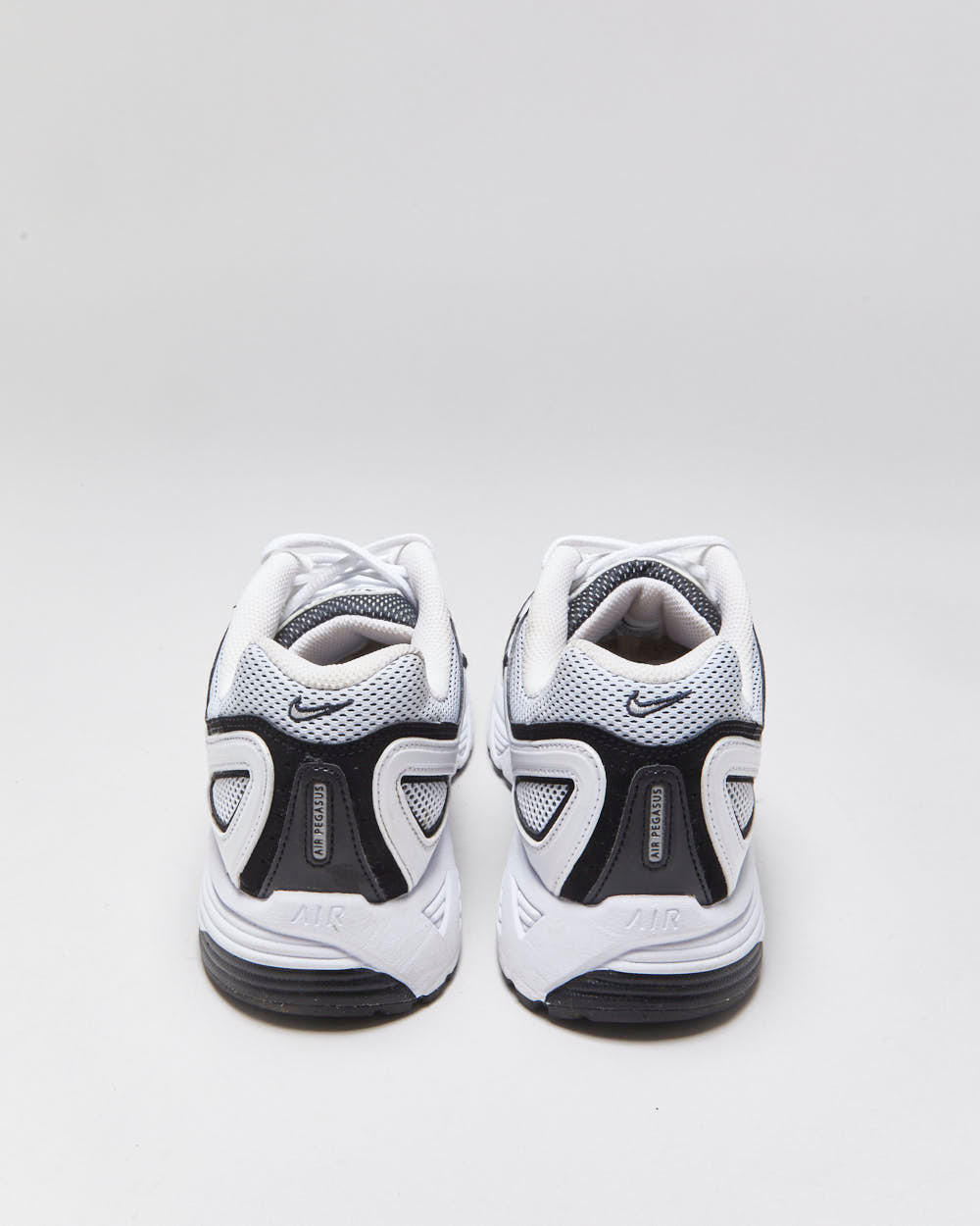 2024 Nike Air Pegasus 2K5 Black/White Trainers - UK10