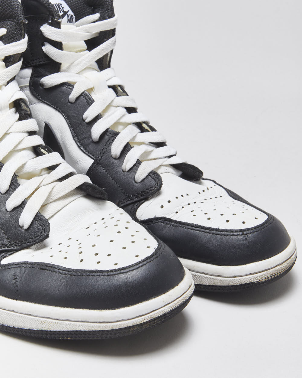 2014 Nike Air Jordan 1 Retro High OG Black/White Panda Trainers - UK9.5