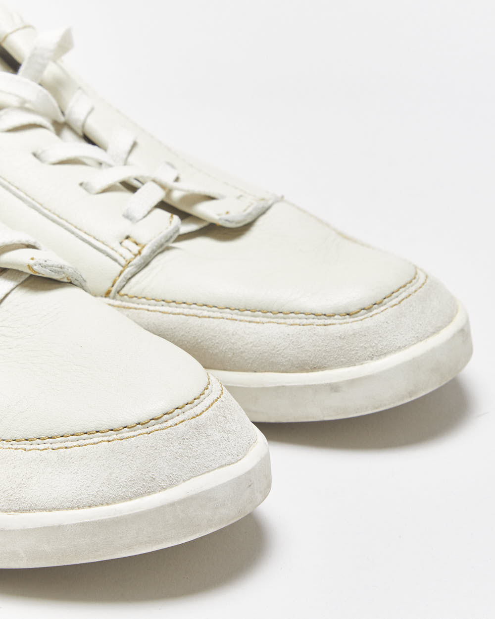 Lacoste Pale Sage Calfskin Leather Low-Top 'Seefeld' Trainers - UK9