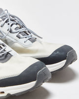ON Cloudvista Glacier/Black Running Trainers - UK10