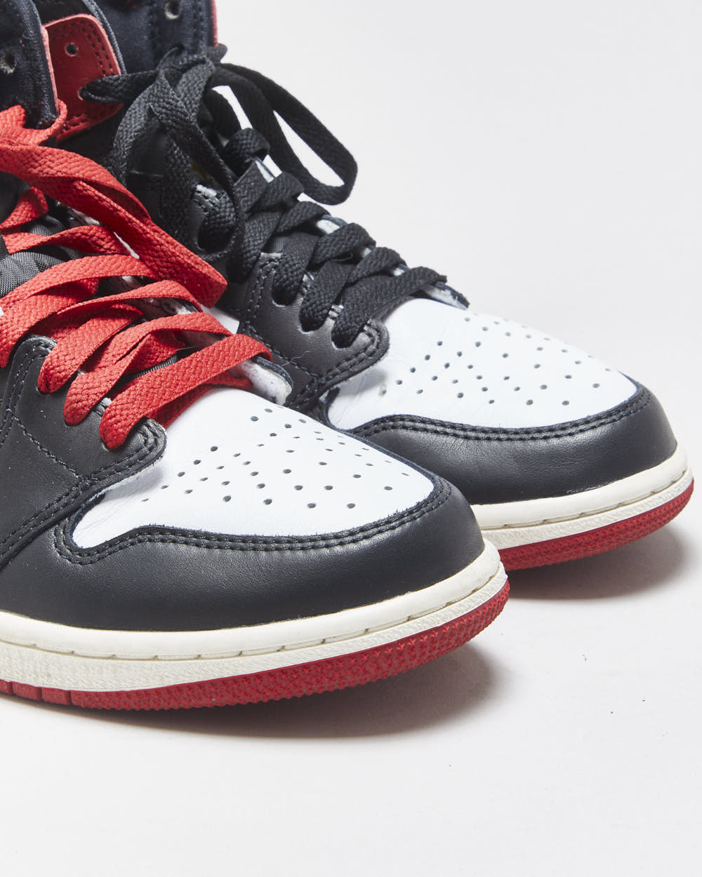 2024 Nike Air Jordan 1 Retro High OG 'Black Toe' Reimagined' Trainers - UK7