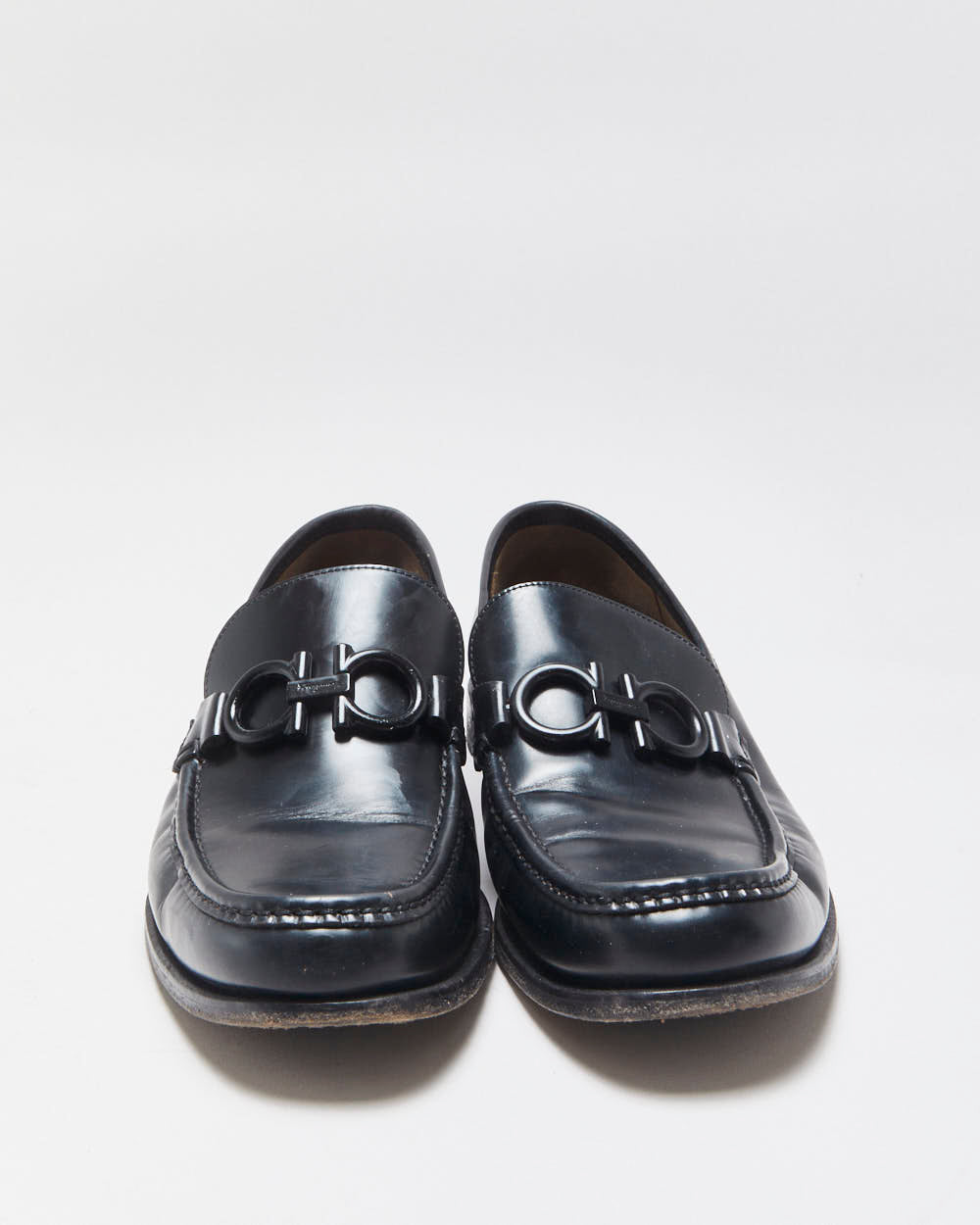Salvatore Ferragamo Black Gancini Leather Buckle Loafers - UK7.5
