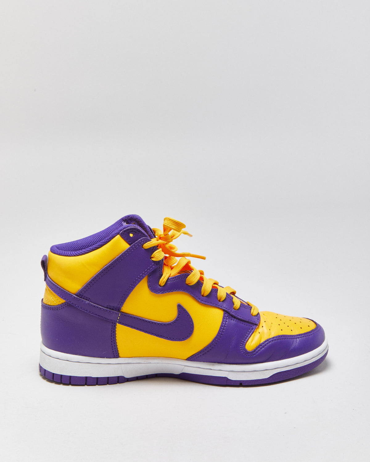 2022 Nike Dunk Hi Retro 'Lakers' Court Purple/Yellow Trainers - UK7