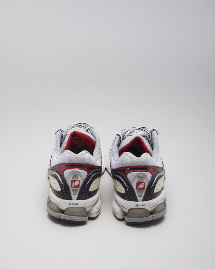 Vintage New Balance 1080 Trainers - UK 8.5