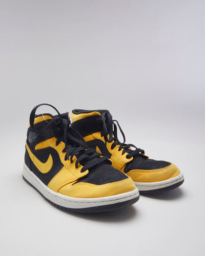 Nike Air Jordan 1 Mid Trainers - UK 9