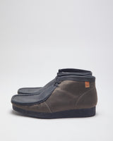 Vintage Clarks Wallabees Mid-top Boots - UK 9.5