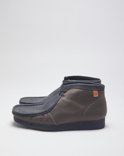 Vintage Clarks Wallabees Mid-top Boots - UK 9.5