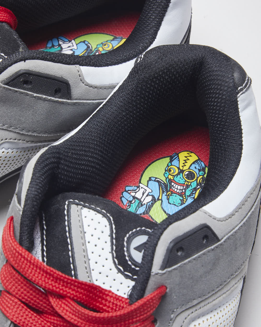 Vintage DSWT Air Walk Chunky Trainers - UK 11