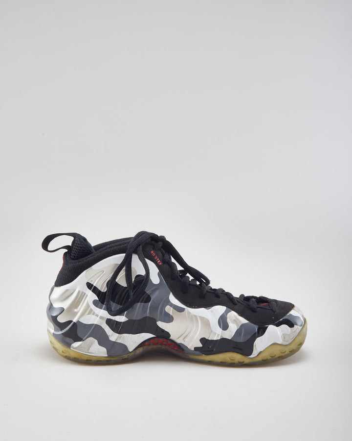 Nike Air Foamposite One PRM Trainers - UK9