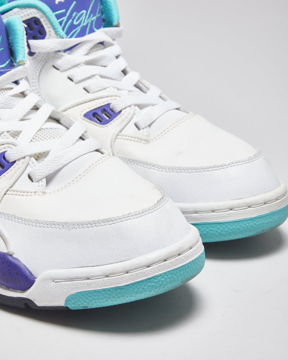 Nike Air Flight 89 High Top Grape Trainers - UK 9