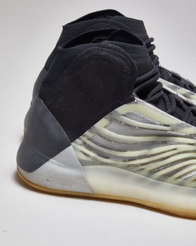 Adidas Yeezy Basketball Quantum Mid Trainers - UK 8