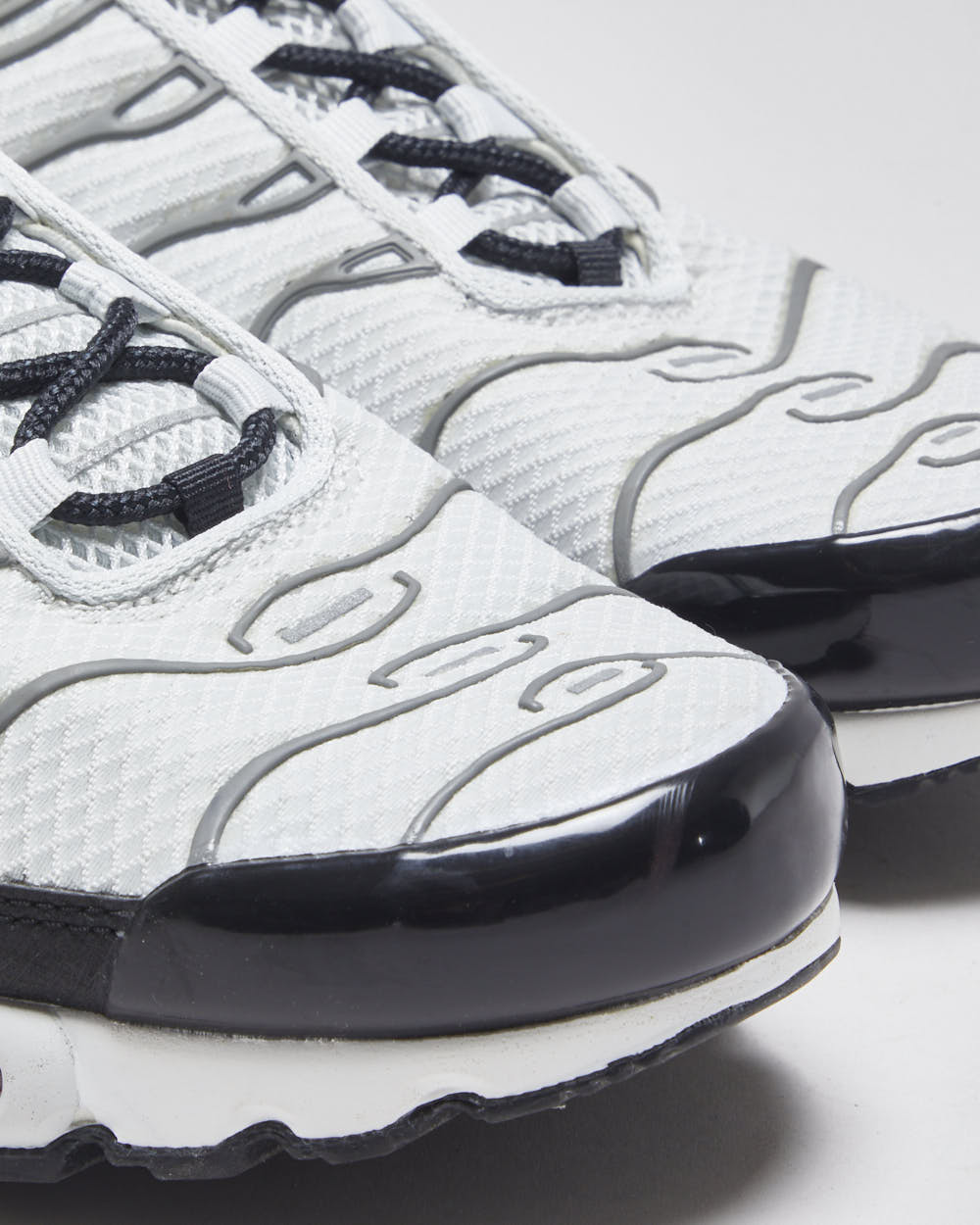 Nike Air Max Plus TN Tuned Photon Dust Trainers - UK 7.5