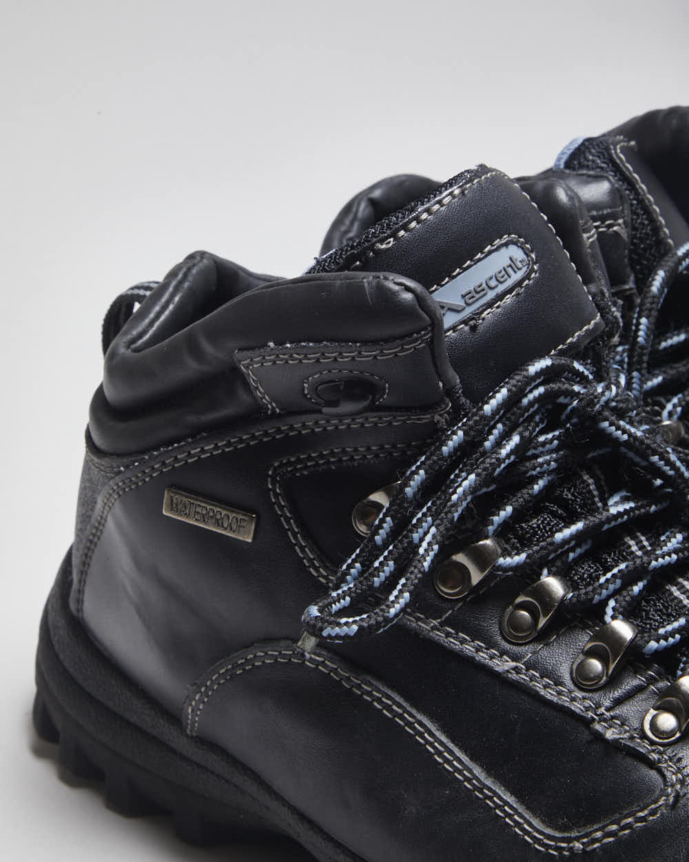 Vintage 90's Thinsulate Leather Mid Hiking Boots - UK 6