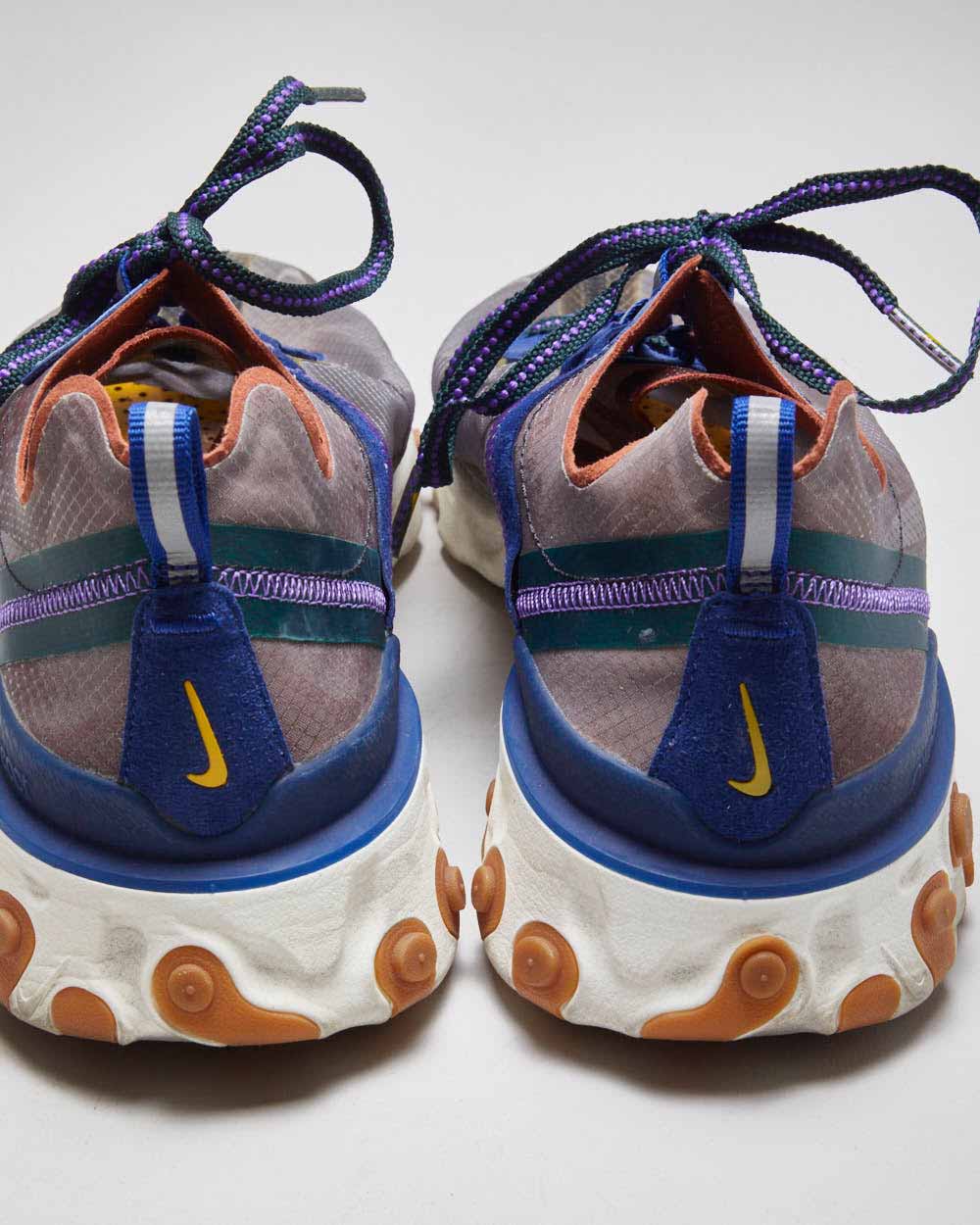 Nike React Element 87 Dusty Peach Trainers - UK10