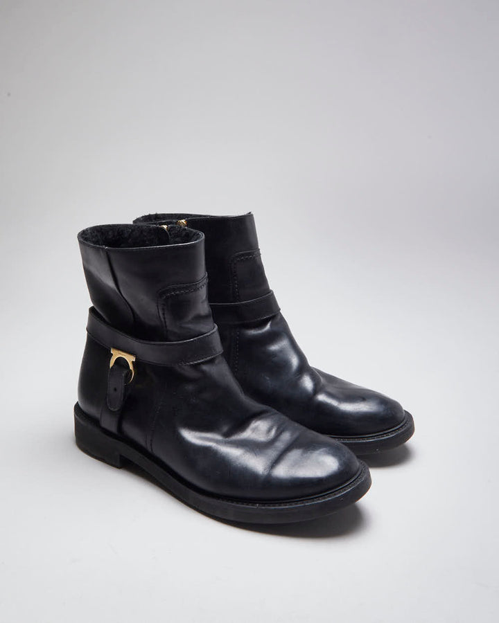 Vintage Salvatore Ferragamo Insulate Leather Ankle Boots - UK 10