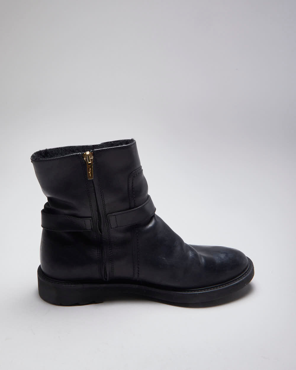 Vintage Salvatore Ferragamo Insulate Leather Ankle Boots - UK 10