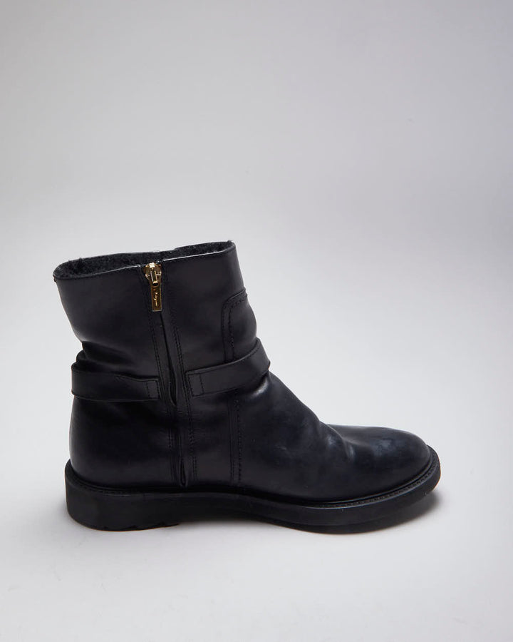 Vintage Salvatore Ferragamo Insulate Leather Ankle Boots - UK 10