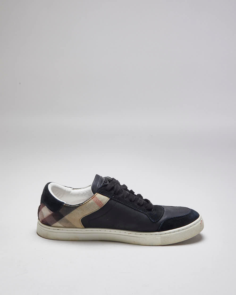 Vintage 2000's Burberry Suede Low Trainers - UK 8