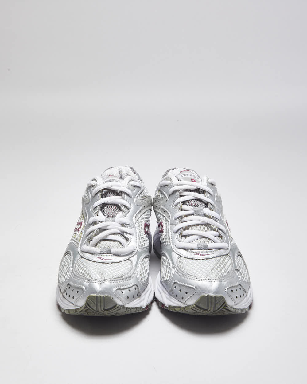 Vintage Y2K Saucony Lightweight Mesh Running Shoes UK โ Rokit