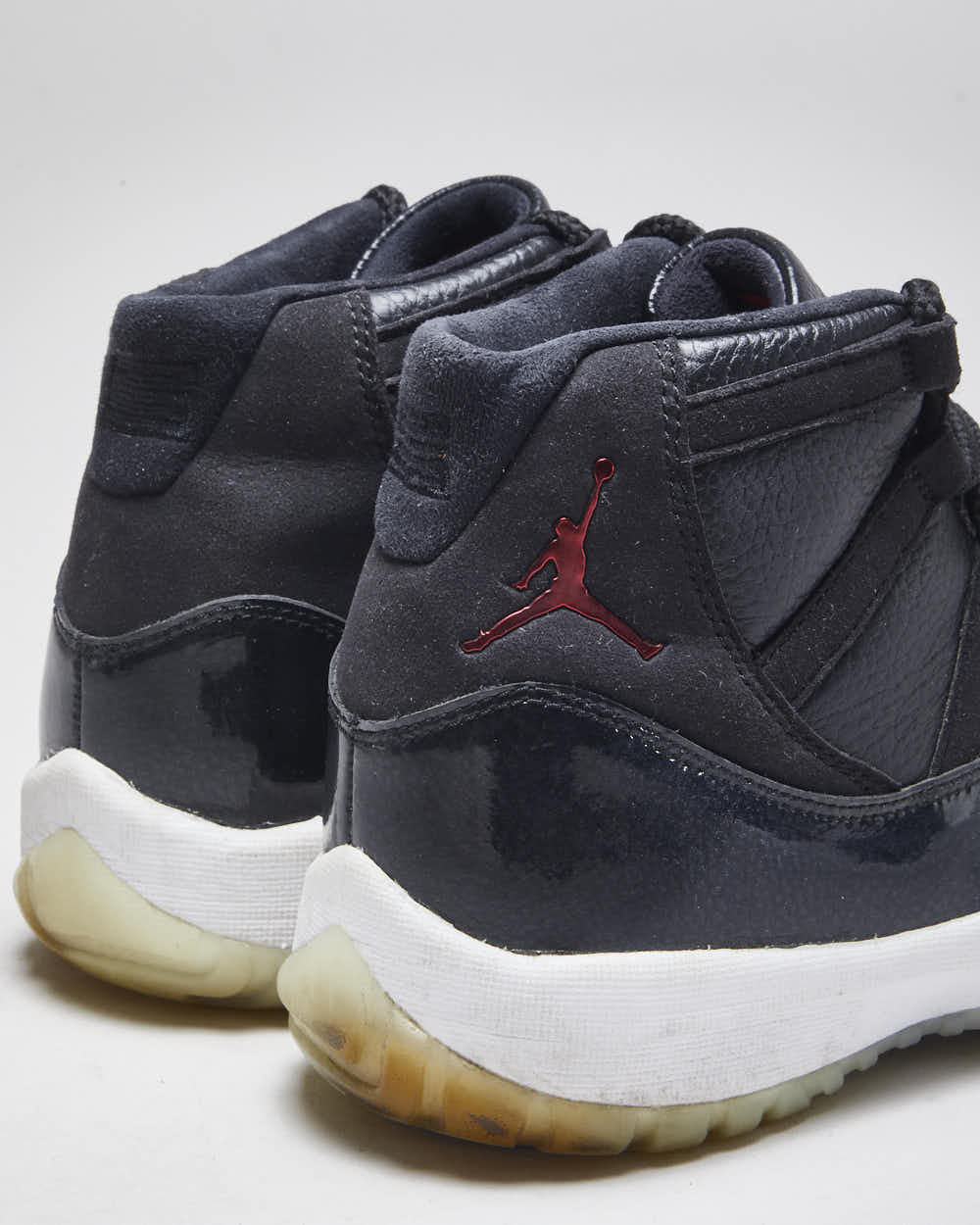Nike Jordan 11 Retro 72-10 2015 OG Trainers - UK 9