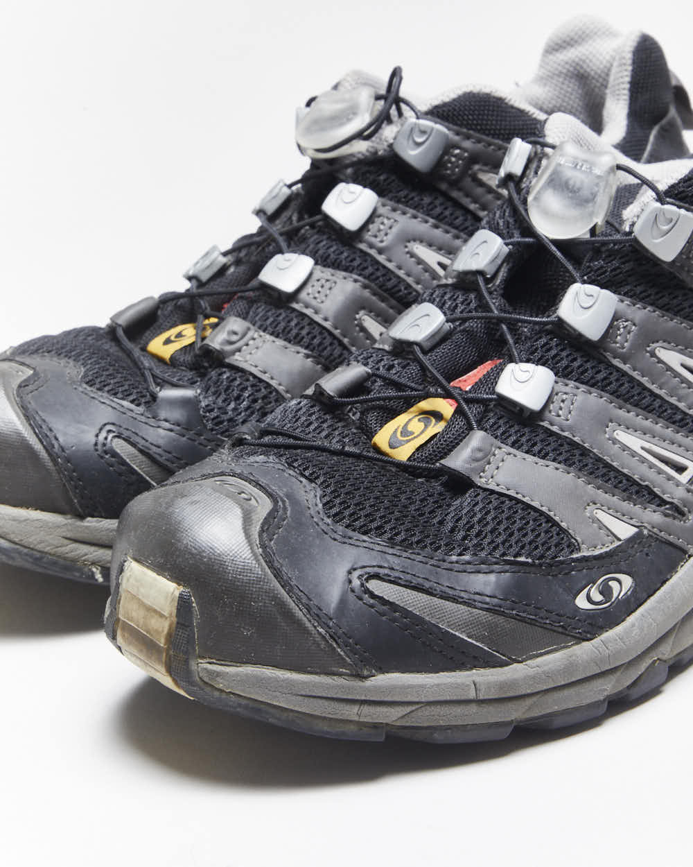 Vintage Salomon Gortex Trainers - UK7.5