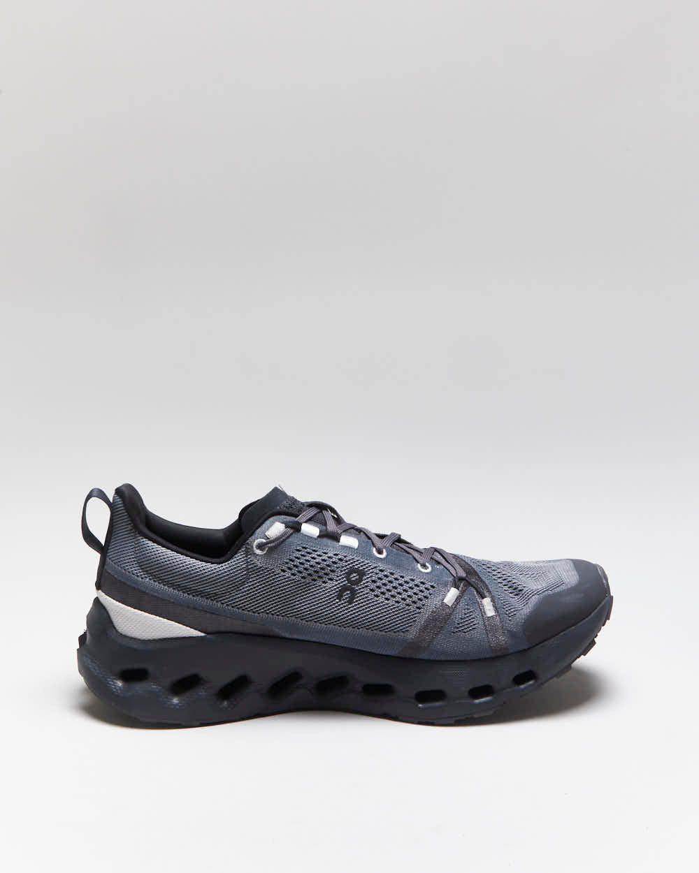 ON Cloudsurfer Trail Trainers - UK10