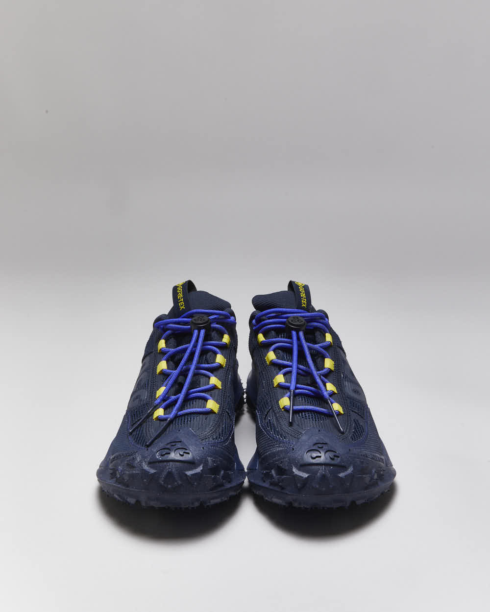 Nike ACG Mountain Fly 2 Gore-Tex Trainers- UK7