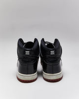 Nike SB Dunk High Trainers- UK8