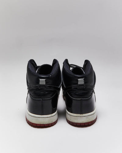Nike SB Dunk High Trainers- UK8
